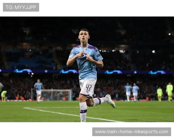 福登的比赛阅读能力为球队提供更多进攻可能，福登是边锋吗